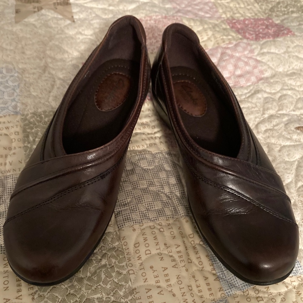 Women’s slip-on shoes